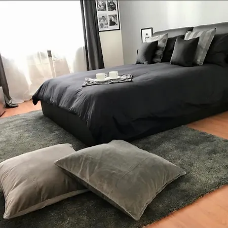 Montenapoleone Luxury Flat Apartment Milan
