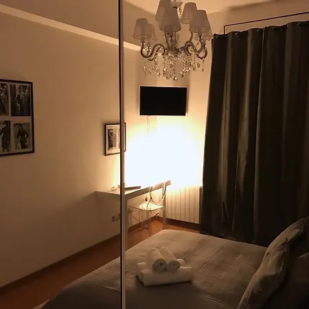 Montenapoleone Luxury Flat Milan
