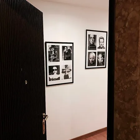 Apartment Montenapoleone Luxury Flat